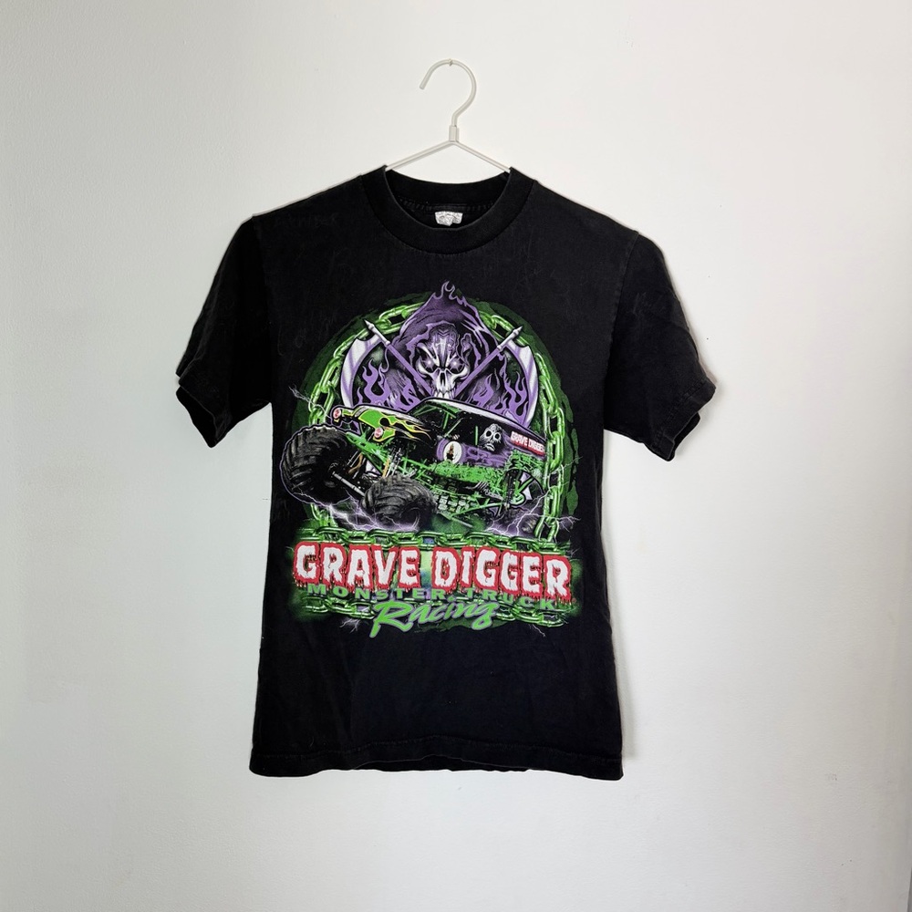 2011 Grave Digger Monster Truck Tee